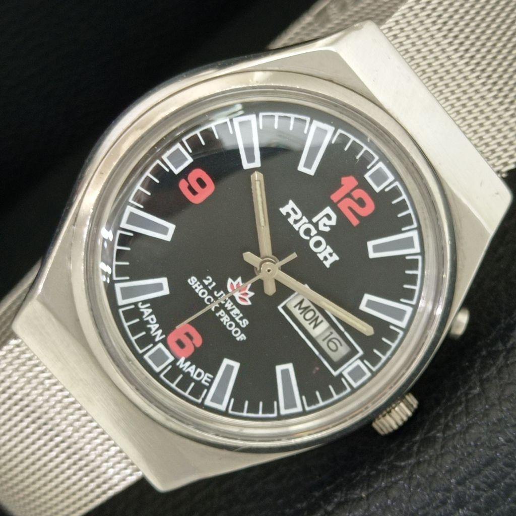 AUTOMATIC VINTAGE RICOH R31 JAPAN MENS BLACK COLOR DIAL WATCH a707680-1
AUTOMATIC VINTAGE RICOH R31 JAPAN MENS BLACK COLOR DIAL WATCH a707680-1