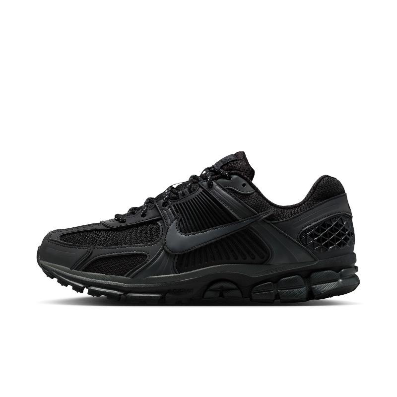 Nike Men s Reflective Cushioned Athletic Shoes for Winter - NIKE ZOOM VOMERO 5 IM6597 43
Nike Men s Reflective Cushioned Athletic Shoes for Winter - NIKE ZOOM VOMERO 5 IM6597 43