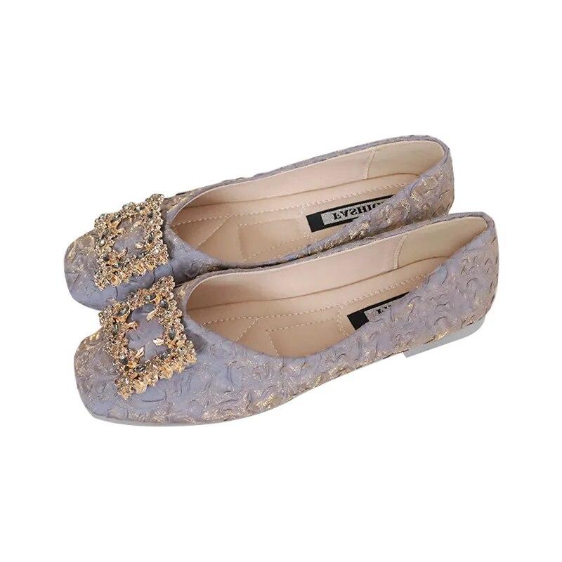 2024 Новая модная летняя элегантная женская удобная уличная повседневная обувь на плоской подошве, современные женские туфли без шнуровки с металлическими украшениями 40 фиолетовый