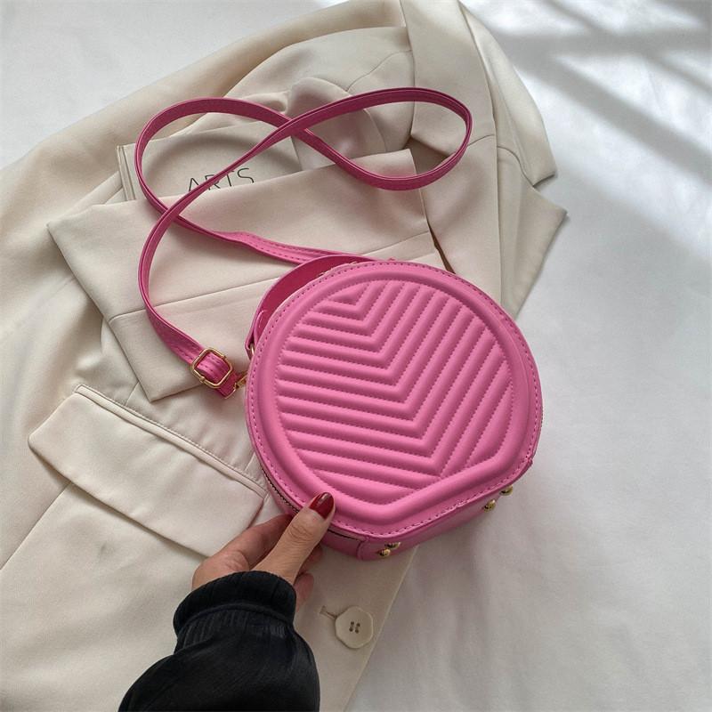 Urban Chic 2023 Autumn Winter New Arrival Small Round Bag Women s Crossbody Bag With Quality Texture троянди рожеві кольору
Urban Chic 2023 Autumn Winter New Arrival Small Round Bag Women s Crossbody Bag With Quality Texture троянди рожеві кольору