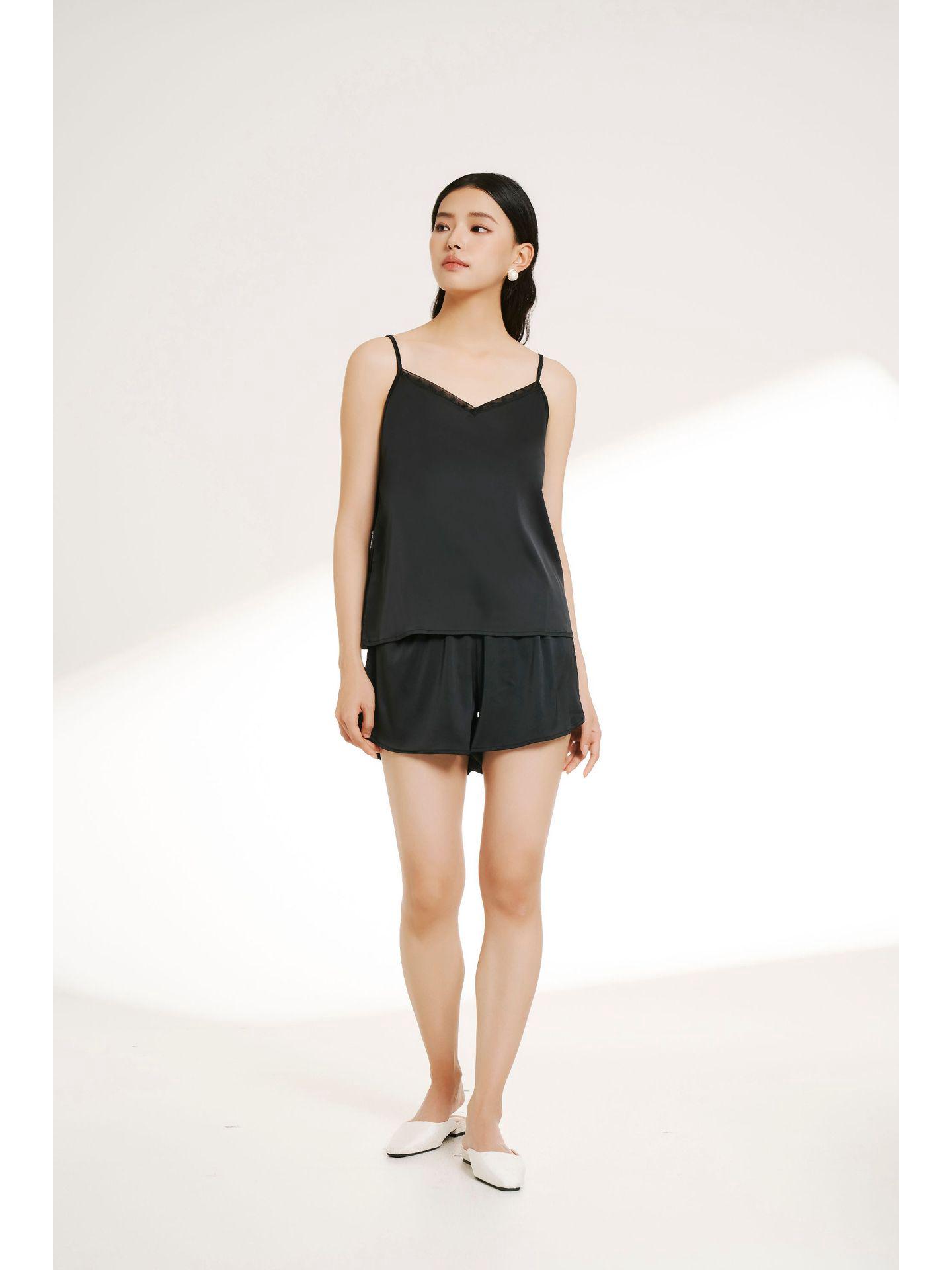 2026 Women s Seamless Lace Spaghetti Strap Tank Top - Tummy Covering, Beautiful Back, Long Style Inner Wear or Outerwear One Size
2026 Women s Seamless Lace Spaghetti Strap Tank Top - Tummy Covering, Beautiful Back, Long Style Inner Wear or Outerwear One Size