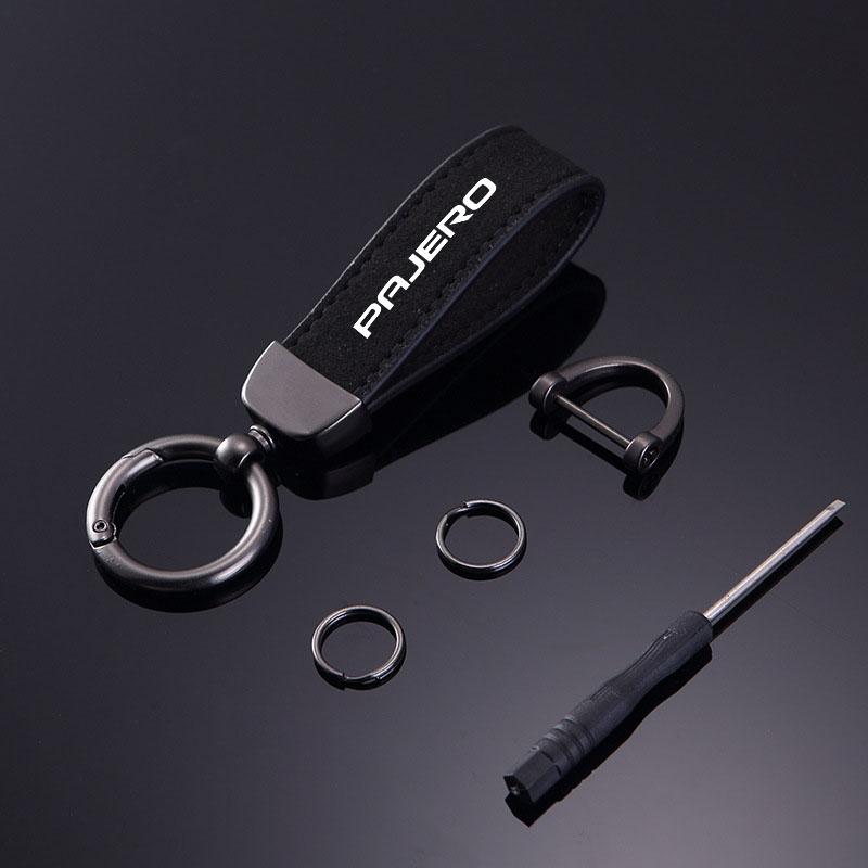 Fashion Suede KeyChain Horseshoe Buckle Key Ring Car Key Rings For Mitsubishi Pajero 2 3 4 Key Accessories чорний
Fashion Suede KeyChain Horseshoe Buckle Key Ring Car Key Rings For Mitsubishi Pajero 2 3 4 Key Accessories чорний