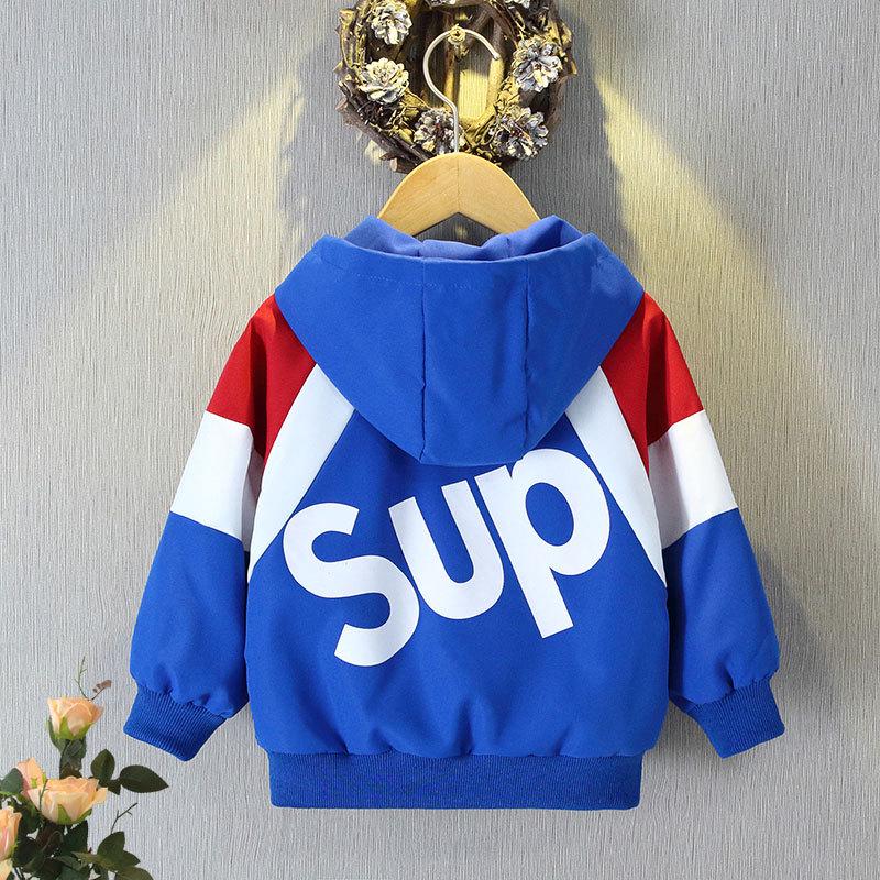Boys Trendy Brand Hooded Sweatshirt Jacket for Spring/Autumn 2025 - Stylish and Lightweight Streetwear Top 130 cm
Boys Trendy Brand Hooded Sweatshirt Jacket for Spring/Autumn 2025 - Stylish and Lightweight Streetwear Top 130 cm