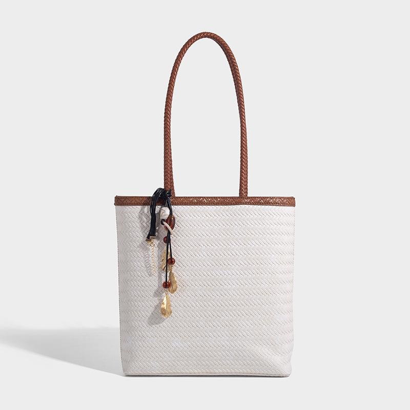 Сумка ручной работы Летняя маленькая сумка-тоут для ношения в руке Одноплечевая сумка Простая и модная сумка для поездок на работу бежевый