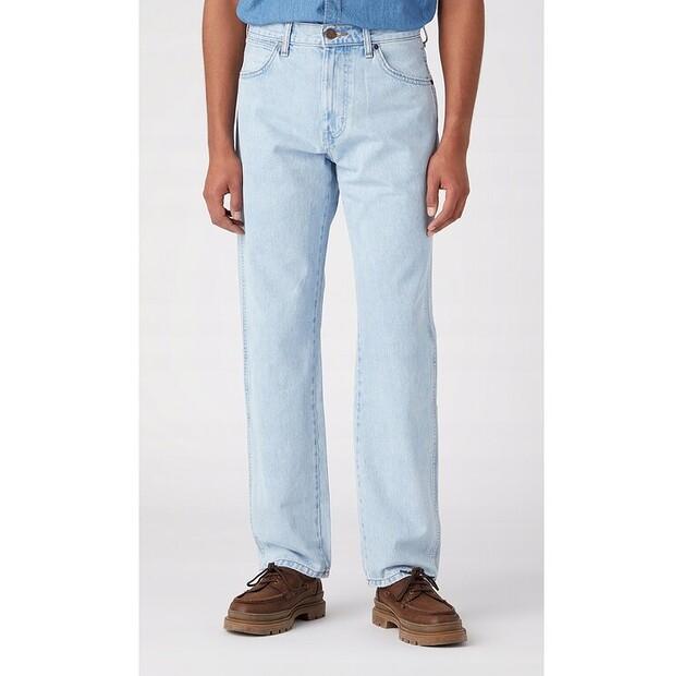 Джинсы Wrangler Frontier EU 32_32
Джинсы Wrangler Frontier EU 32_32