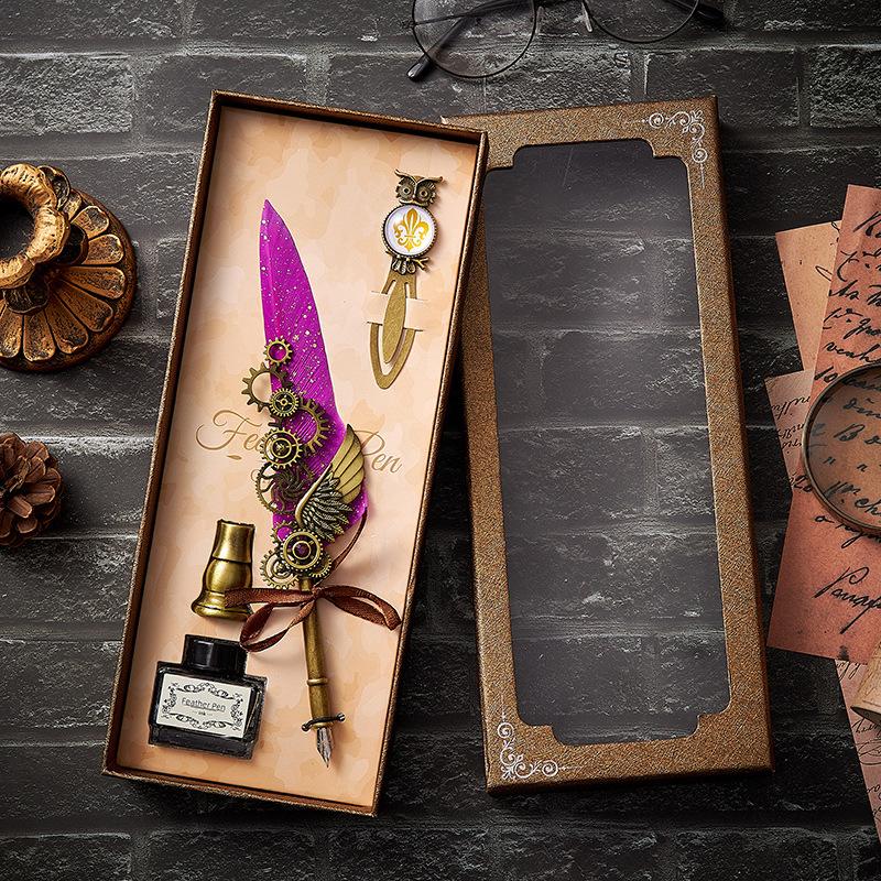 Vintage Mechanical Feather Dip Pen Set,Ink-Containing,Penholder,Bookmark,Art Calligraphy Signature Pen Holiday Gift Giftboxed фиолетовый
Vintage Mechanical Feather Dip Pen Set,Ink-Containing,Penholder,Bookmark,Art Calligraphy Signature Pen Holiday Gift Giftboxed фиолетовый