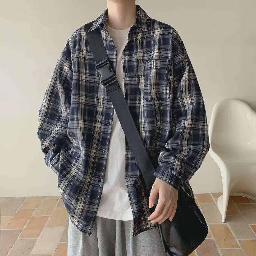Men s Japanese Retro Plaid Long Sleeve Shirt - Casual Loose Fit for Spring and Autumn L темно-синього кольору
Men s Japanese Retro Plaid Long Sleeve Shirt - Casual Loose Fit for Spring and Autumn L темно-синього кольору