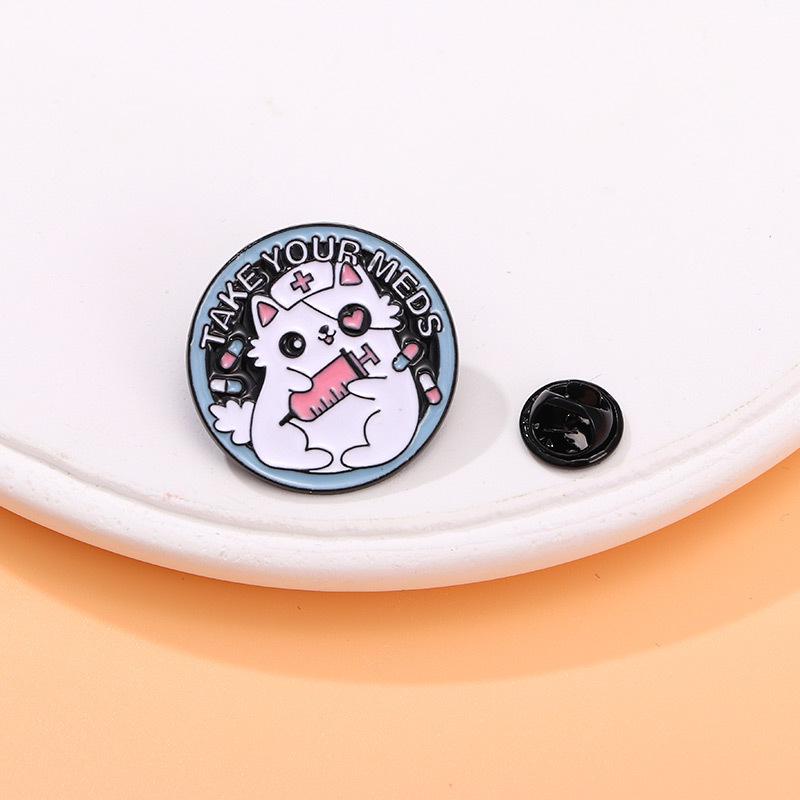 Adorable Cat and Dog Doctor Brooch - Animal Clinic Style
Adorable Cat and Dog Doctor Brooch - Animal Clinic Style