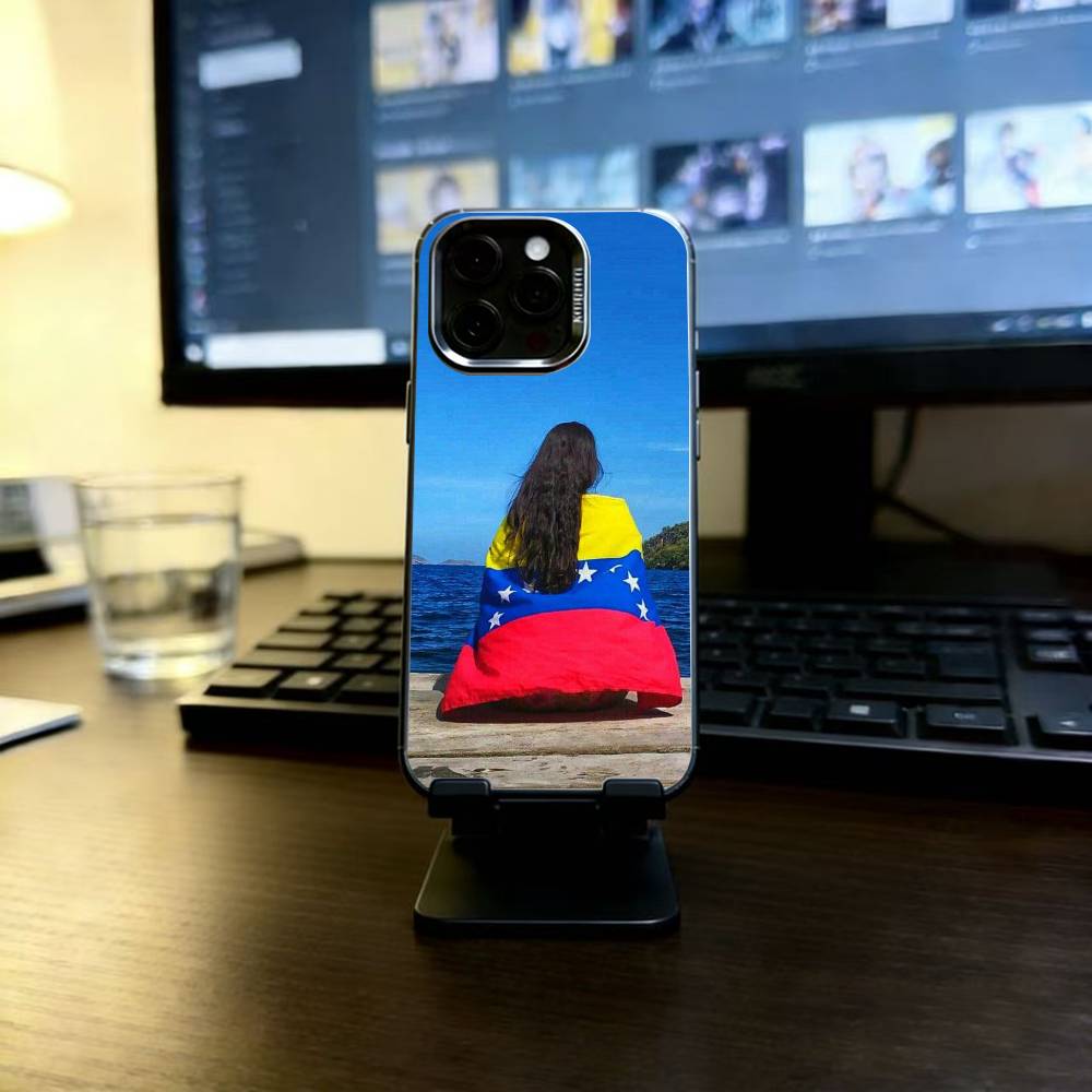 Venezuelan Flag M-Map Phone Case For iPhone 17,16,15,14,13,12,11 Plus,Pro Max,XS,Colorful Silver Black Cover iPhone12Pro
Venezuelan Flag M-Map Phone Case For iPhone 17,16,15,14,13,12,11 Plus,Pro Max,XS,Colorful Silver Black Cover iPhone12Pro