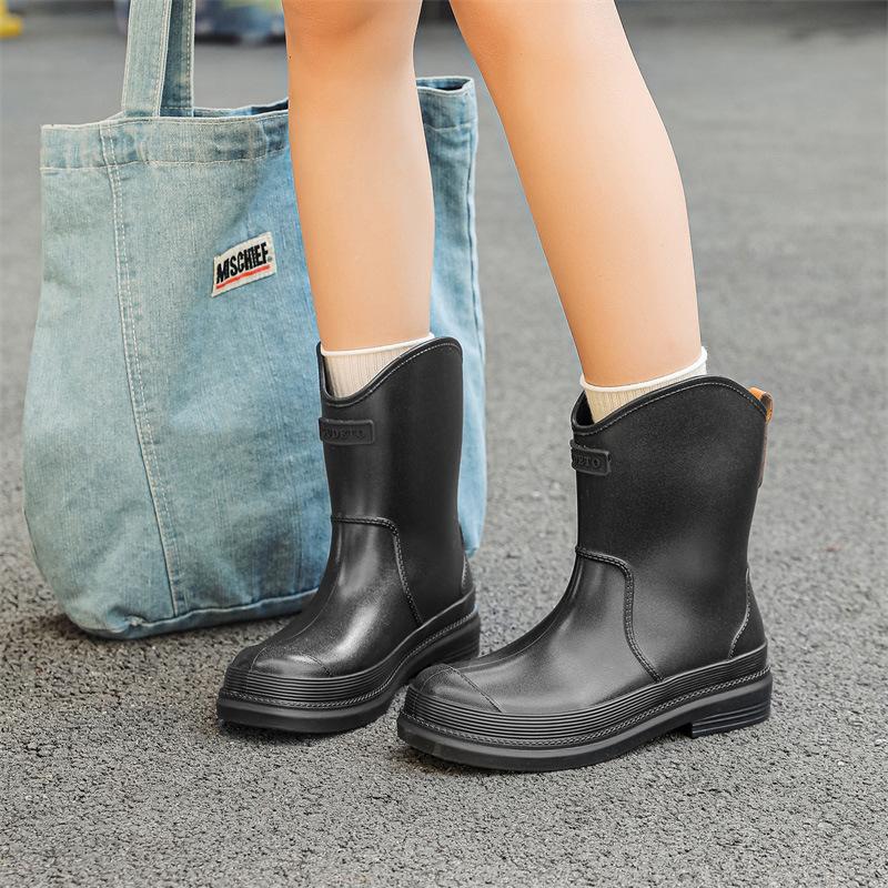 Cross-level 2025 new version of fashion rain shoes women s short tube women s rain boots thickened waterproof, non-slip and wear-resistant fleece 35 чёрный
Cross-level 2025 new version of fashion rain shoes women s short tube women s rain boots thickened waterproof, non-slip and wear-resistant fleece 35 чёрный
