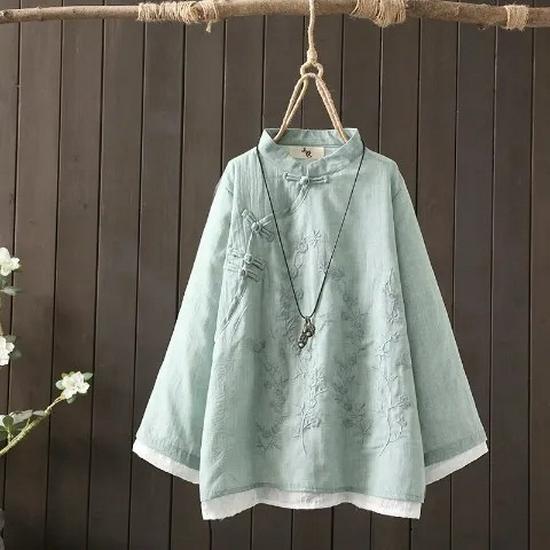 Женская рубашка в стиле ретро с вышивкой из льна и хлопка на пуговицах - Весна 2024, стиль чайной церемонии дзен, свободный крой, круглый вырез L 105-120 lbs зелёный
Женская рубашка в стиле ретро с вышивкой из льна и хлопка на пуговицах - Весна 2024, стиль чайной церемонии дзен, свободный крой, круглый вырез L 105-120 lbs зелёный