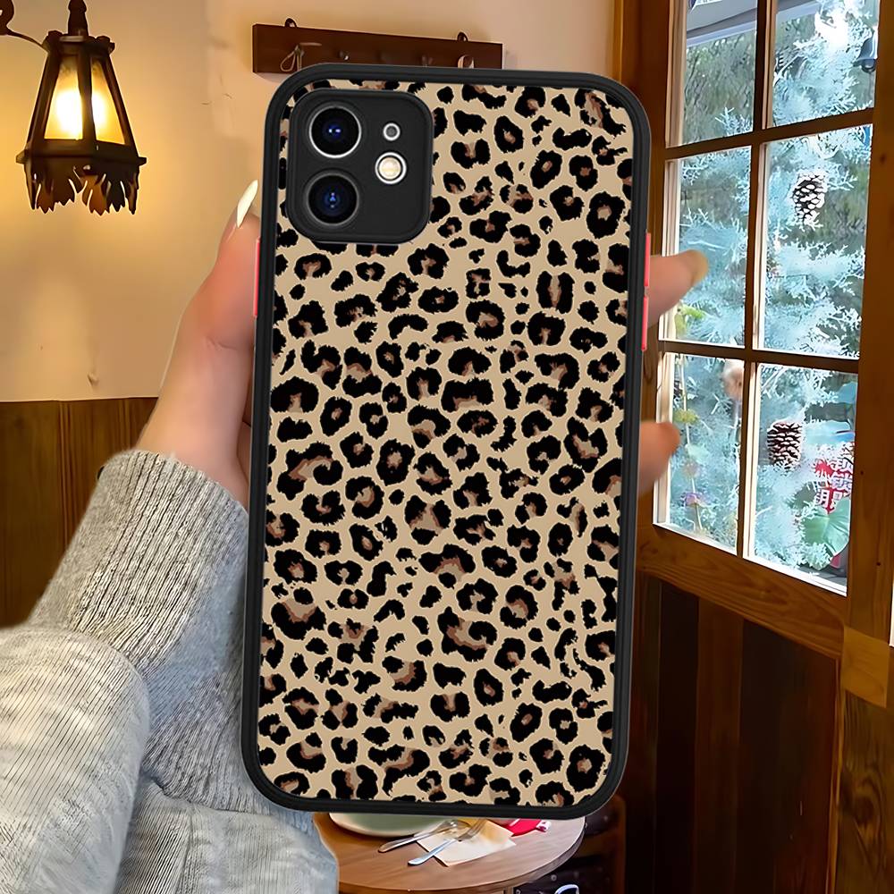 Леопардовый Принт Гепарда Для IPhone 16 15 14 11 12 13 Pro Max Plus X XS MAX Матовый Мягкий Задний Чехол для Телефона iphone 16 pro
Леопардовый Принт Гепарда Для IPhone 16 15 14 11 12 13 Pro Max Plus X XS MAX Матовый Мягкий Задний Чехол для Телефона iphone 16 pro