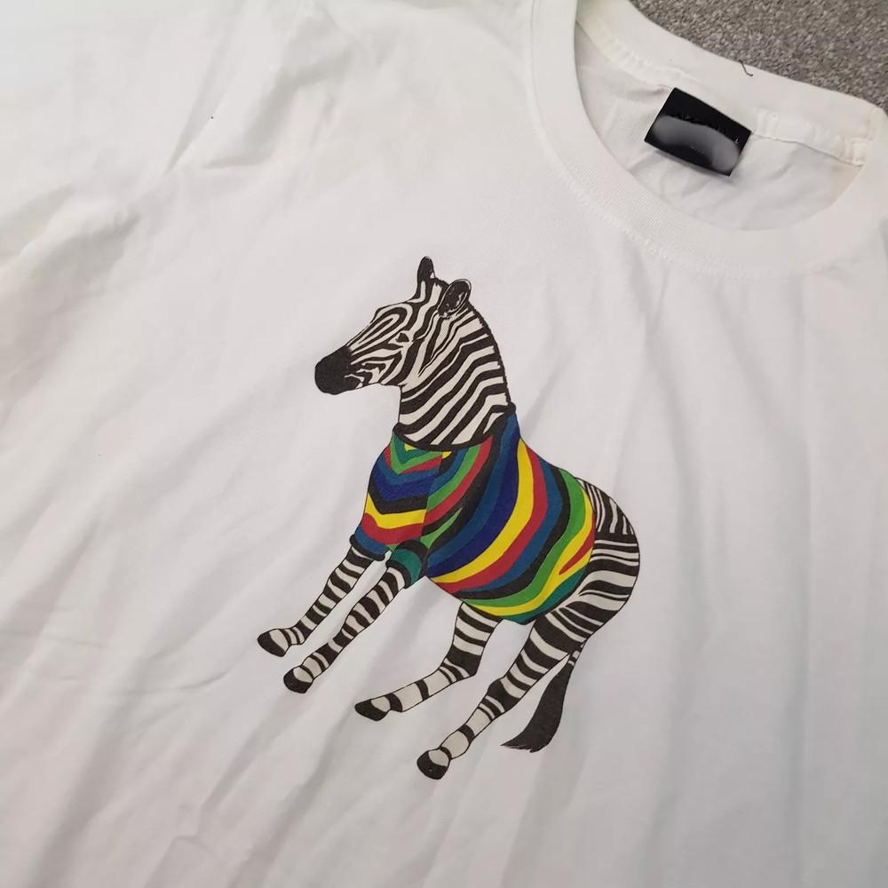 Paul Smith White Striped Zebra T SHIRT FULL SIZE S-5XL Unisex T-Shirt S
Paul Smith White Striped Zebra T SHIRT FULL SIZE S-5XL Unisex T-Shirt S