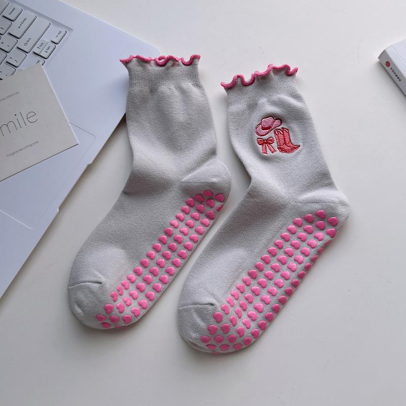 Children s Cartoon Yoga Socks - Mid-Calf, Anti-Slip, Embroidered Fluffy Bows, Fitness, Pilates Socks for Women 1 pair
Children s Cartoon Yoga Socks - Mid-Calf, Anti-Slip, Embroidered Fluffy Bows, Fitness, Pilates Socks for Women 1 pair