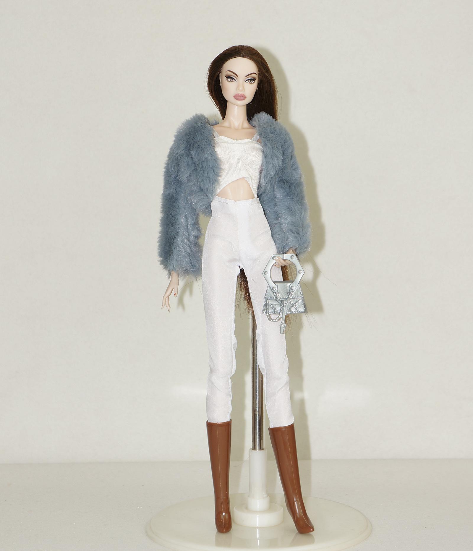 1/6 Supermodel Doll Dress Up Clothes Fur Coat+Inner+Pants+Boots+Bag Fashion Set For 30Cm Fr Doll Toys Clothes Doll Accessorie No dolls
1/6 Supermodel Doll Dress Up Clothes Fur Coat+Inner+Pants+Boots+Bag Fashion Set For 30Cm Fr Doll Toys Clothes Doll Accessorie No dolls