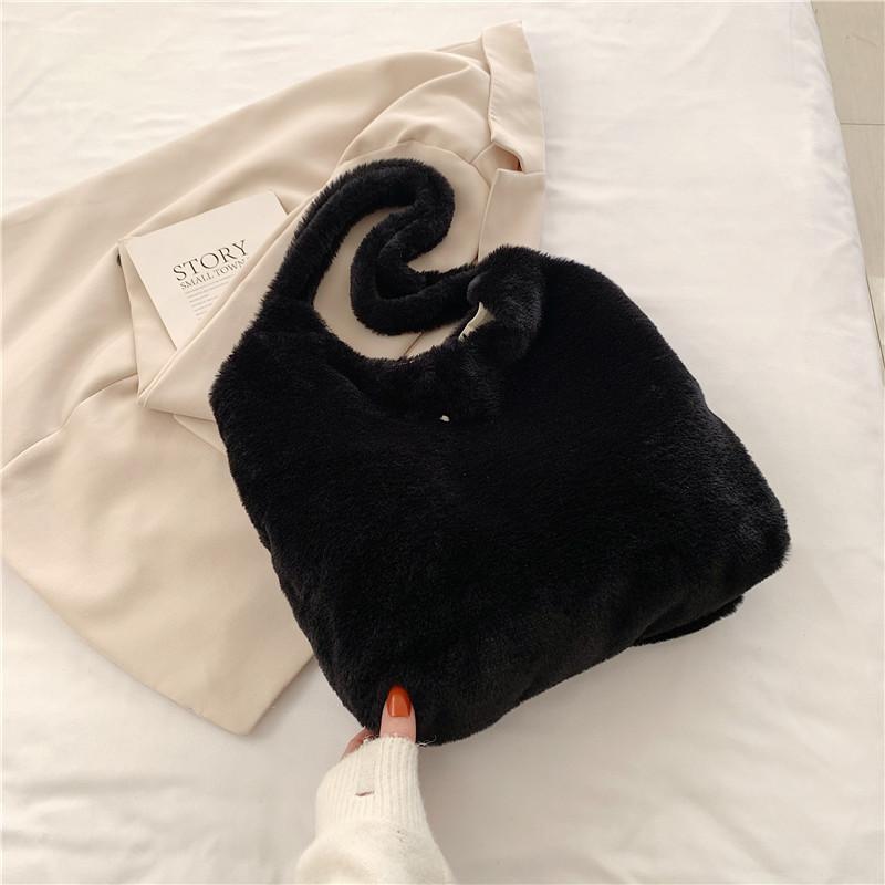 Elegant And Spacious Black Plush Tote Bag For Women 2023 Trendy Shoulder Bag For Daily Commute Black
Elegant And Spacious Black Plush Tote Bag For Women 2023 Trendy Shoulder Bag For Daily Commute Black
