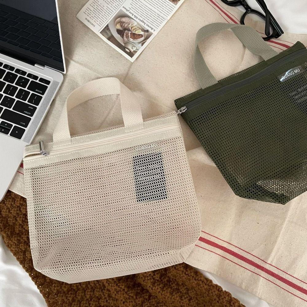 Breathable Mesh Cosmetic Bag Makeup Bag Washing Handbag Fashion Toiletry Storage Bag Girls темно-синього кольору
Breathable Mesh Cosmetic Bag Makeup Bag Washing Handbag Fashion Toiletry Storage Bag Girls темно-синього кольору
