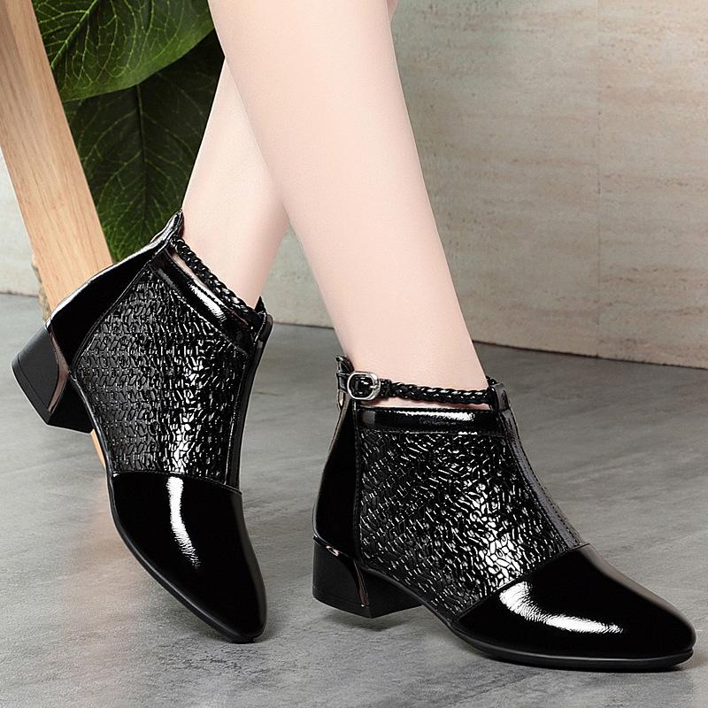 Модные летние короткие ботинки Тонкие 2025 Новые ботинки Мартин Дышащие полые ботинки Женские одинарные ботинки Универсальные ботинки Челси Женские ботинки 36
Модные летние короткие ботинки Тонкие 2025 Новые ботинки Мартин Дышащие полые ботинки Женские одинарные ботинки Универсальные ботинки Челси Женские ботинки 36