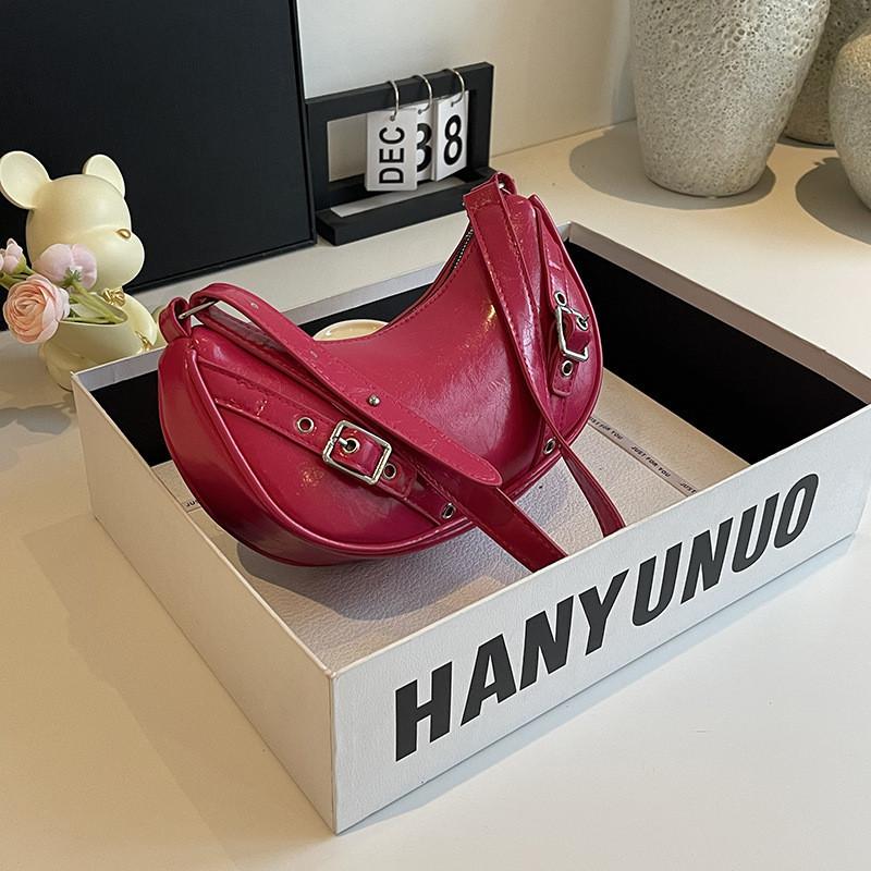 Trendy Korean Minimalist Solid Color New Moon Handbag With Comfortable Single Shoulder Strap маджента
Trendy Korean Minimalist Solid Color New Moon Handbag With Comfortable Single Shoulder Strap маджента