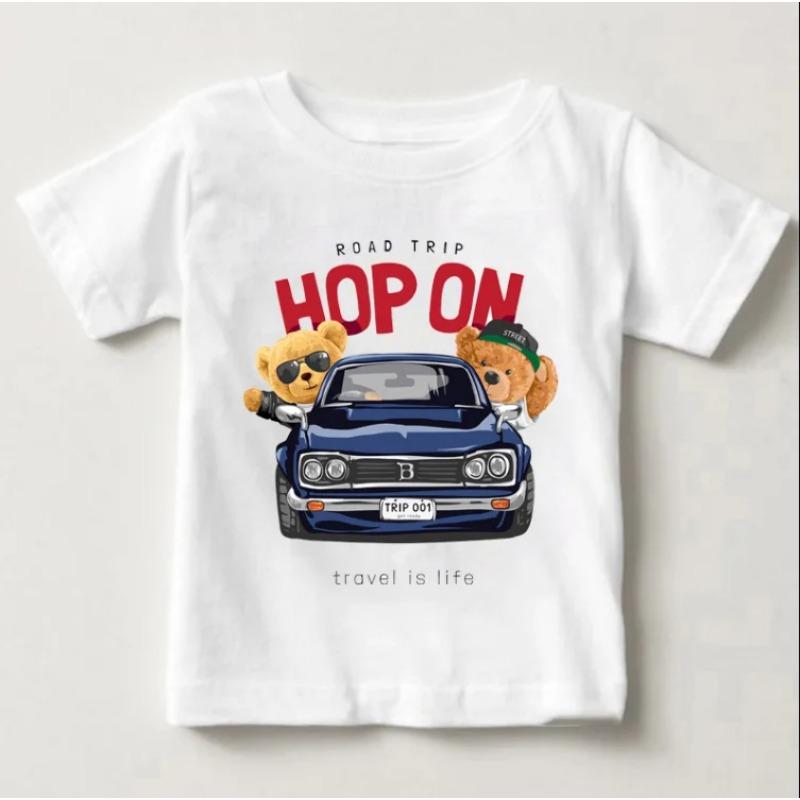 Белая футболка с милым медведем и ездой на автомобиле для мальчиков и девочек, детская летняя забавная одежда Harajuku Kawaii для детей Y2k 3T
Белая футболка с милым медведем и ездой на автомобиле для мальчиков и девочек, детская летняя забавная одежда Harajuku Kawaii для детей Y2k 3T