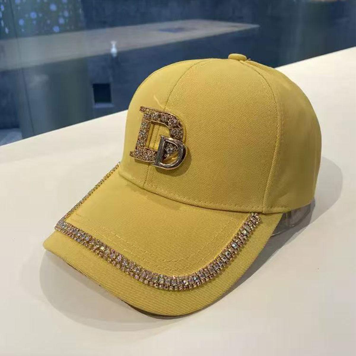 Бейсболка з літерами Diamond D і M для жінок. Літня капелюх із захистом від сонця. Осінні повсякденні жіночі шапки. Чоловічі капелюхи для водіїв вантажівок.
Бейсболка з літерами Diamond D і M для жінок. Літня капелюх із захистом від сонця. Осінні повсякденні жіночі шапки. Чоловічі капелюхи для водіїв вантажівок.