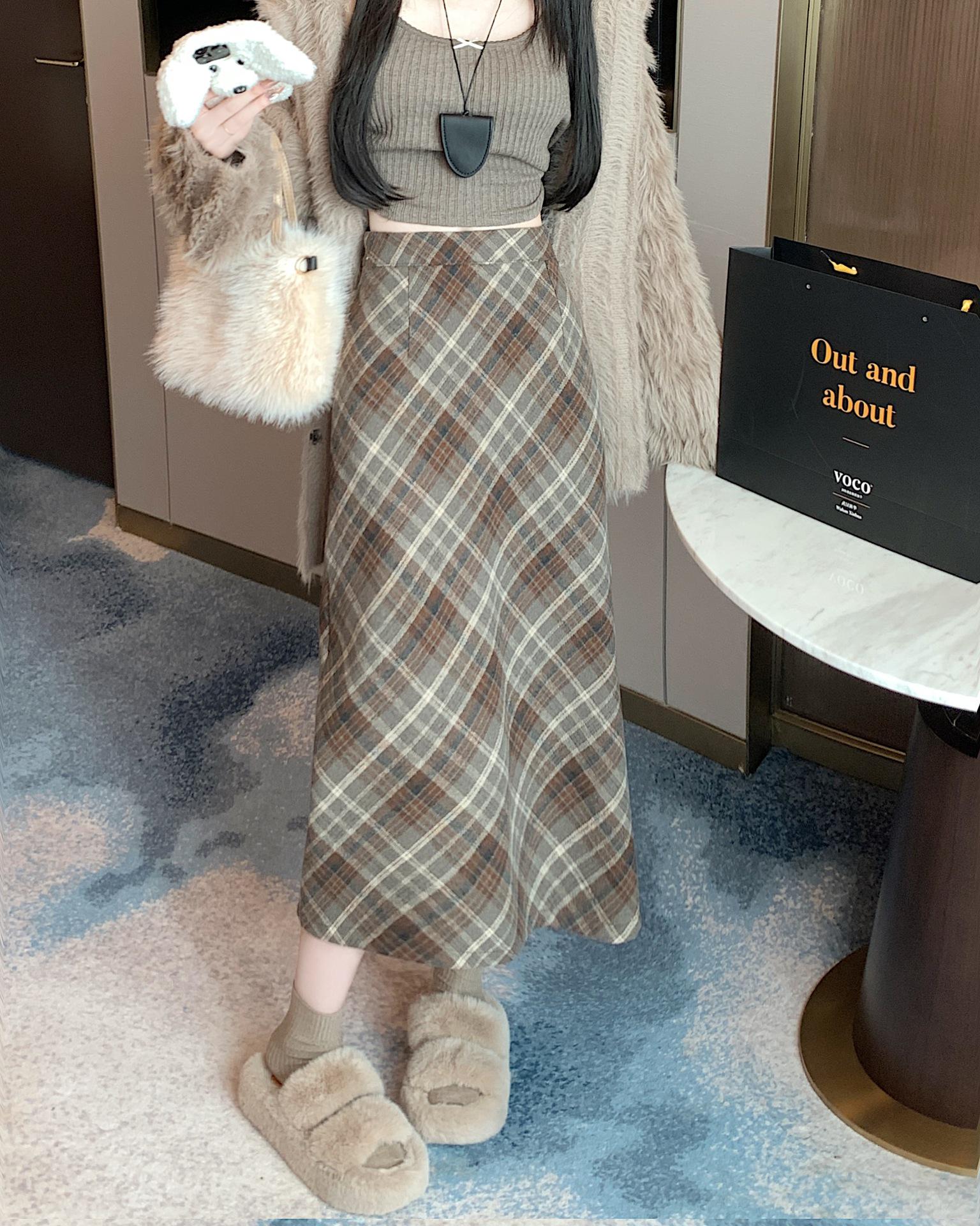 Plus Size Women s High Waist Plaid A-Line Skirt - Autumn/Winter Korean Style M
Plus Size Women s High Waist Plaid A-Line Skirt - Autumn/Winter Korean Style M