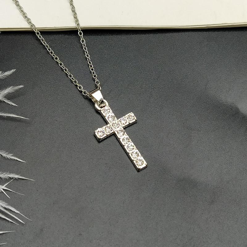 Golden Copper color necklace Zircon women wedding fashion Cross crystal Zircon stone pendant necklace Christmas gift wholesale
Golden Copper color necklace Zircon women wedding fashion Cross crystal Zircon stone pendant necklace Christmas gift wholesale
