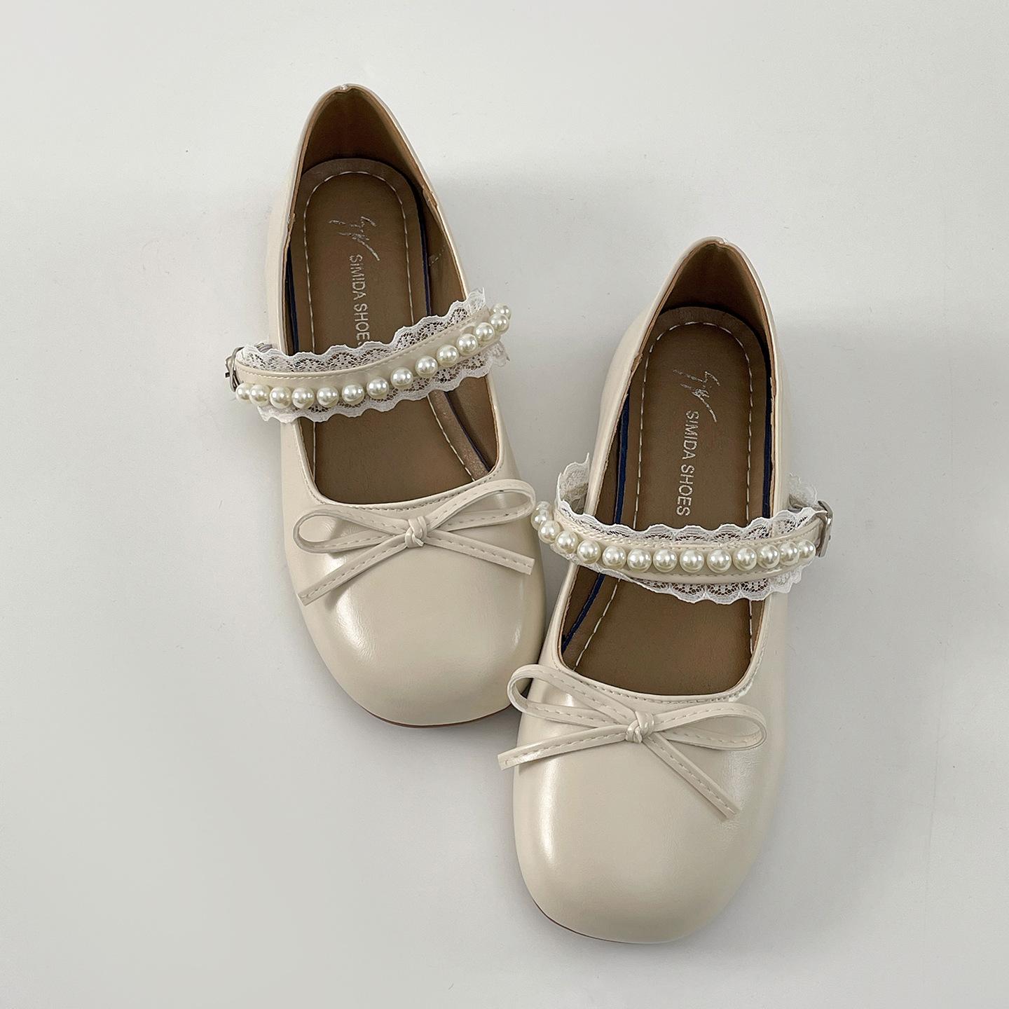 Fashion lightweight silver retro French flat bottom light mouth single shoes women s 2025 new summer skirt Mary Jane shoes 39 бежевий
Fashion lightweight silver retro French flat bottom light mouth single shoes women s 2025 new summer skirt Mary Jane shoes 39 бежевий