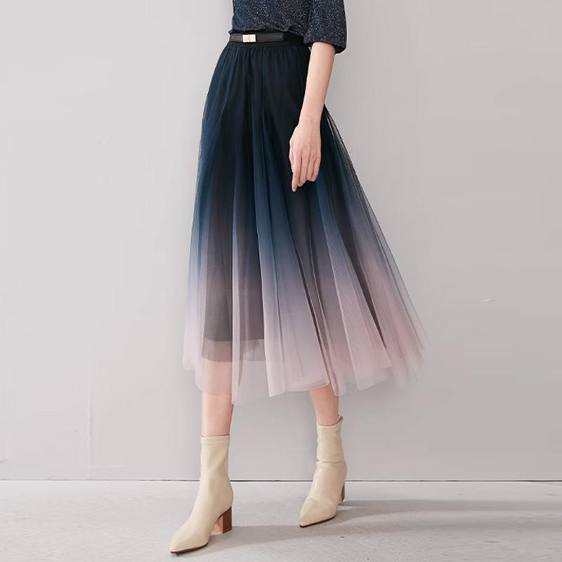 Юбка-миди из сетки с градиентом цвета. Струящаяся юбка трапециевидной формы с высокой талией для девочек. One Size
Юбка-миди из сетки с градиентом цвета. Струящаяся юбка трапециевидной формы с высокой талией для девочек. One Size