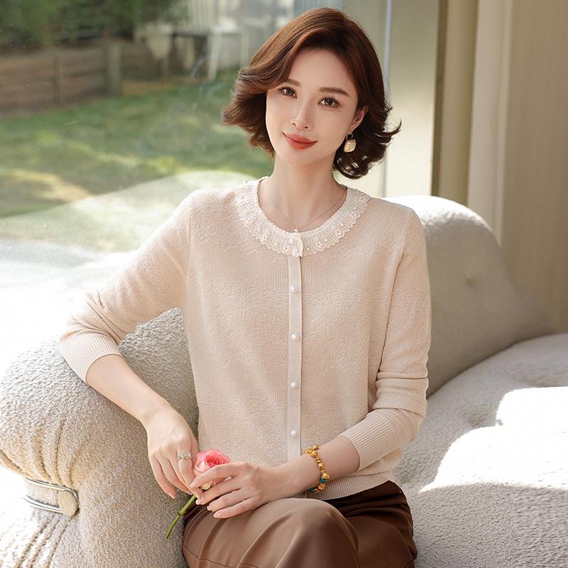 Elegant Spring Knit Sweater for Women - Sophisticated Style for Ages 40+ L (up to 105 lbs)
Elegant Spring Knit Sweater for Women - Sophisticated Style for Ages 40+ L (up to 105 lbs)