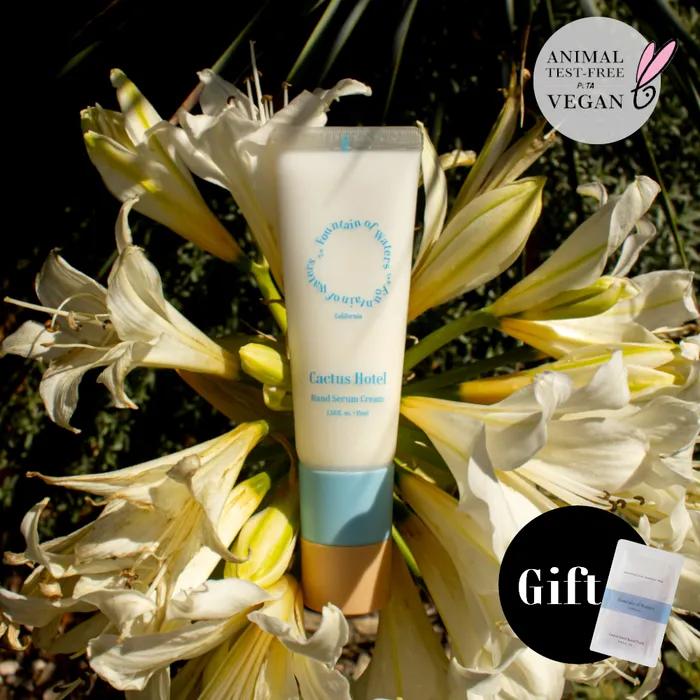 Образец в подарок_Крем-сыворотка для рук Cactus Hotel 45 мл
Образец в подарок_Крем-сыворотка для рук Cactus Hotel 45 мл