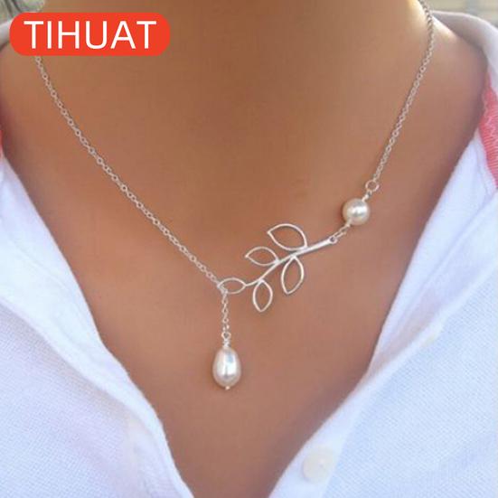 Женское модное ожерелье из искусственного жемчуга с полым листом и веткой, короткое ожерелье-воротник 1pcs
Женское модное ожерелье из искусственного жемчуга с полым листом и веткой, короткое ожерелье-воротник 1pcs