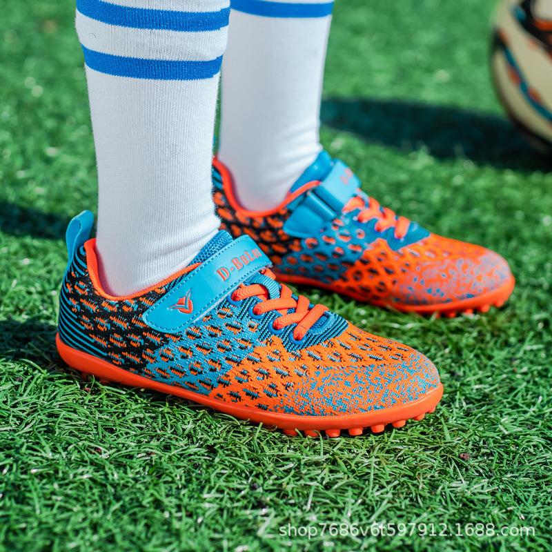Children s football shoes men s and women s sports football shoes broken nails primary school students indoor football game training shoes 38
Children s football shoes men s and women s sports football shoes broken nails primary school students indoor football game training shoes 38