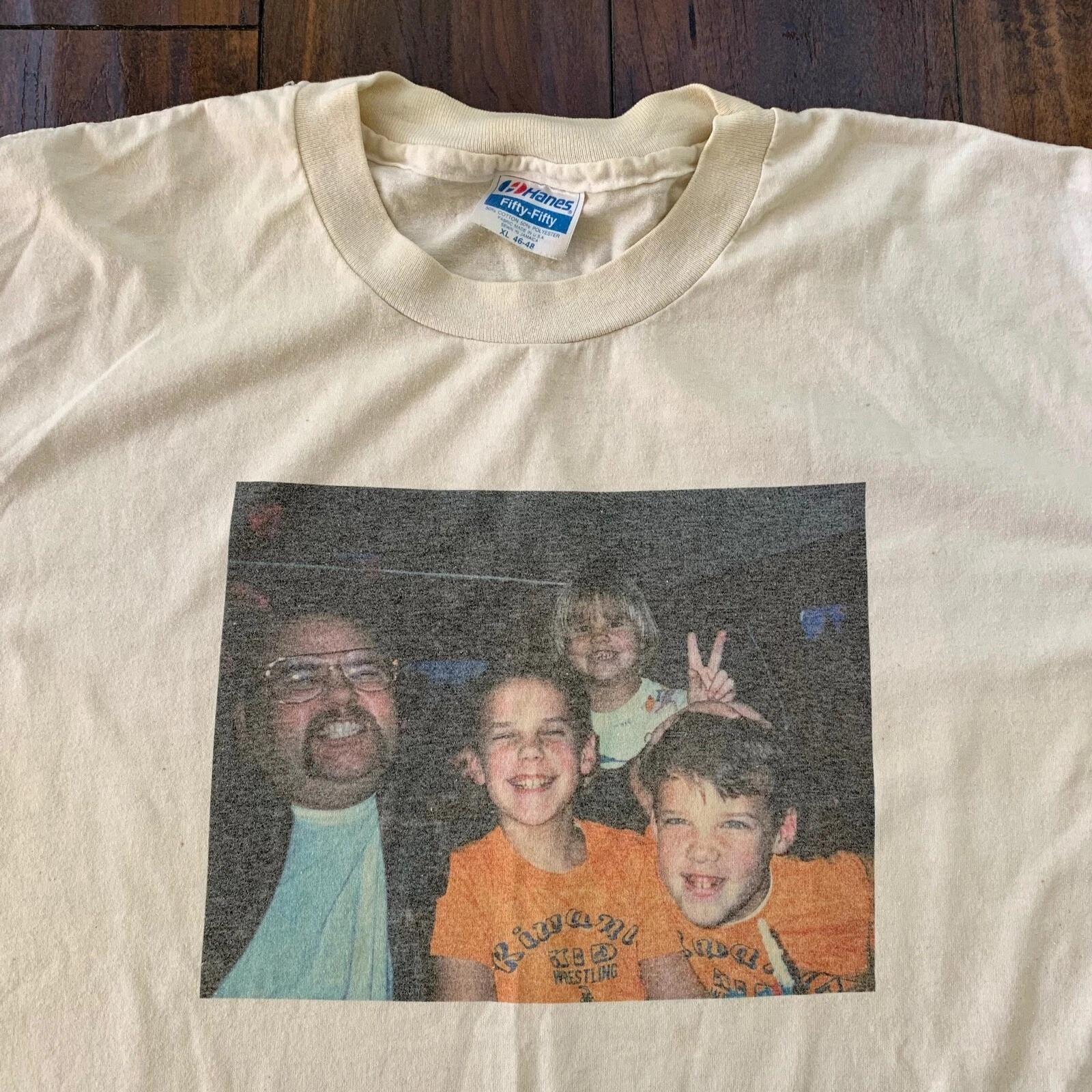 Funny Photo Vintage T Shirt hanes Thrashed Nirvana Random Family Rock Grunge Rap M
Funny Photo Vintage T Shirt hanes Thrashed Nirvana Random Family Rock Grunge Rap M
