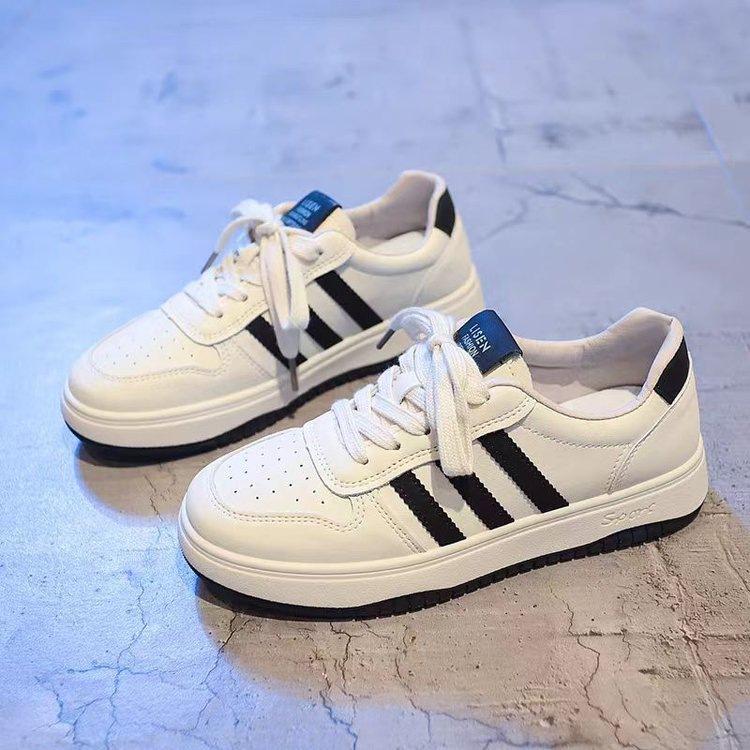 Little white shoes women s 2025 spring and summer new net shoes versatile breathable mesh flat baseplate shoes foreign casual women s shoes 35
Little white shoes women s 2025 spring and summer new net shoes versatile breathable mesh flat baseplate shoes foreign casual women s shoes 35