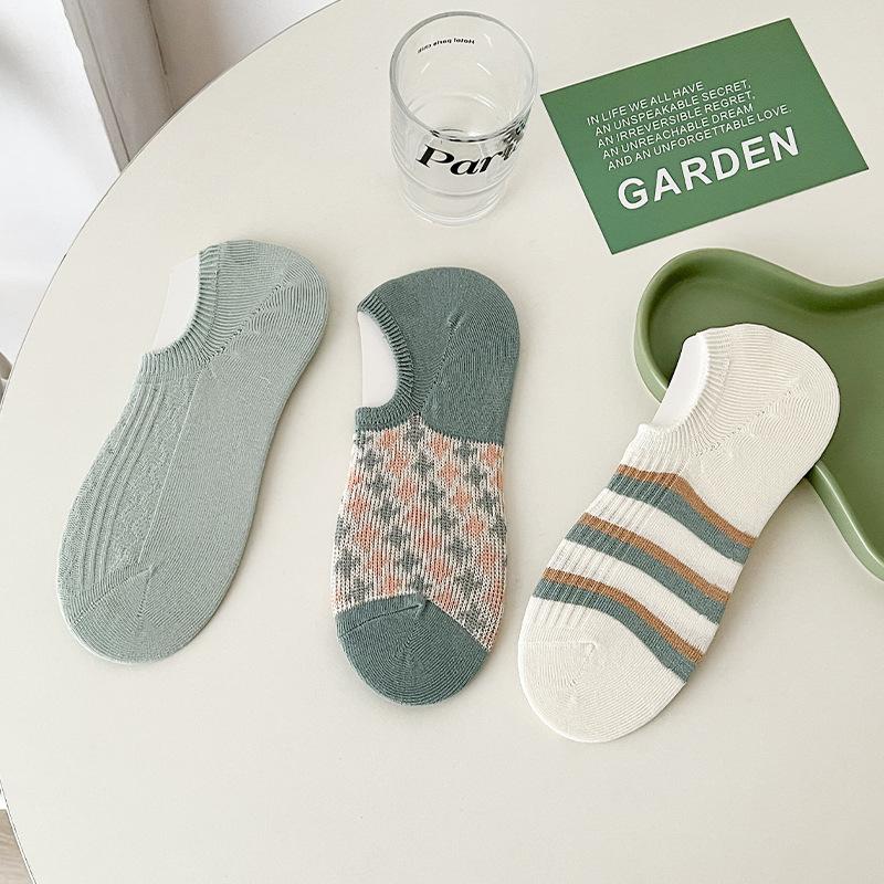 Women s Spring and Summer Style Simple Breathable Silicone Non Slip with Invisible Socks 1 pair
Women s Spring and Summer Style Simple Breathable Silicone Non Slip with Invisible Socks 1 pair