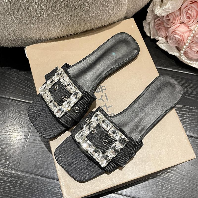 Сандалии на плоской подошве, женская обувь, новые шлепанцы с квадратной пряжкой со стразами на весну и лето 39 чёрный
Сандалии на плоской подошве, женская обувь, новые шлепанцы с квадратной пряжкой со стразами на весну и лето 39 чёрный