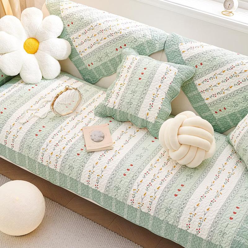Nordic Simple Sofa Cushion, Universal Non-Slip In All Seasons, Pure Cotton Washed Cotton Fabric, Summer Sofa Cover, Backrest Towel 70*70cm
Nordic Simple Sofa Cushion, Universal Non-Slip In All Seasons, Pure Cotton Washed Cotton Fabric, Summer Sofa Cover, Backrest Towel 70*70cm