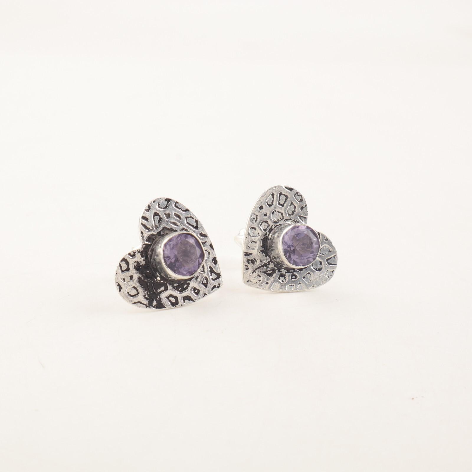 Iolite Gemstone 925 Sterling Silver Jewelry Handmade Stud Earrings0.6 For Women EE-143-3
Iolite Gemstone 925 Sterling Silver Jewelry Handmade Stud Earrings0.6 For Women EE-143-3