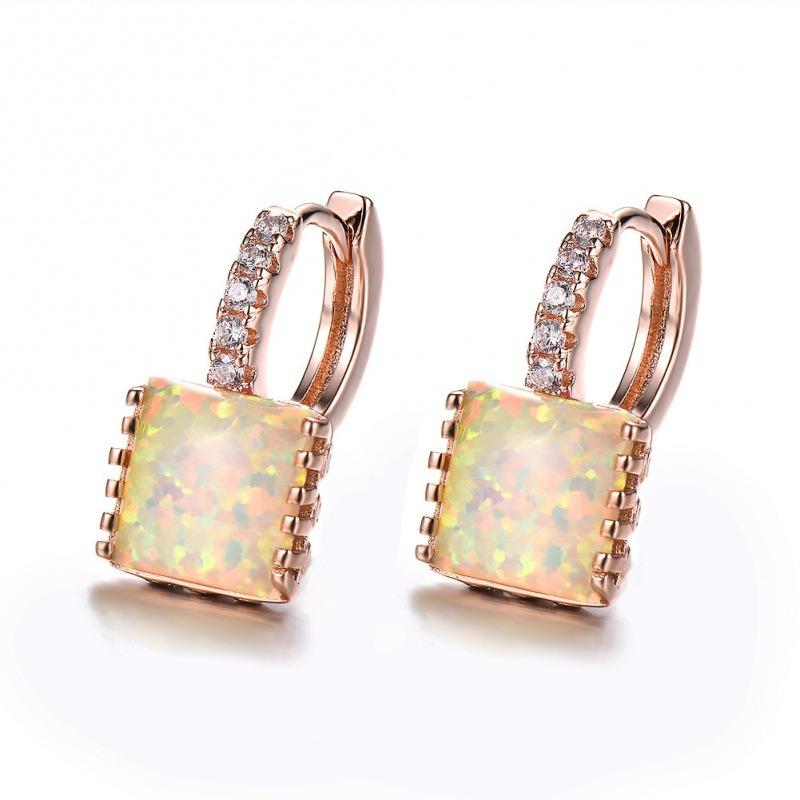 Platform, women s exquisite Opal earrings, exaggerated creativity of European and American style big brands
Platform, women s exquisite Opal earrings, exaggerated creativity of European and American style big brands