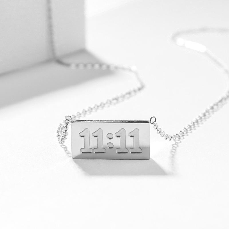 Ожерелья из нержавеющей стали 316L с блочными цифрами, Foxanry, модный простой креативный дизайн, не тускнеющие, праздничные ювелирные изделия, подарки EL0035 серебряный
Ожерелья из нержавеющей стали 316L с блочными цифрами, Foxanry, модный простой креативный дизайн, не тускнеющие, праздничные ювелирные изделия, подарки EL0035 серебряный