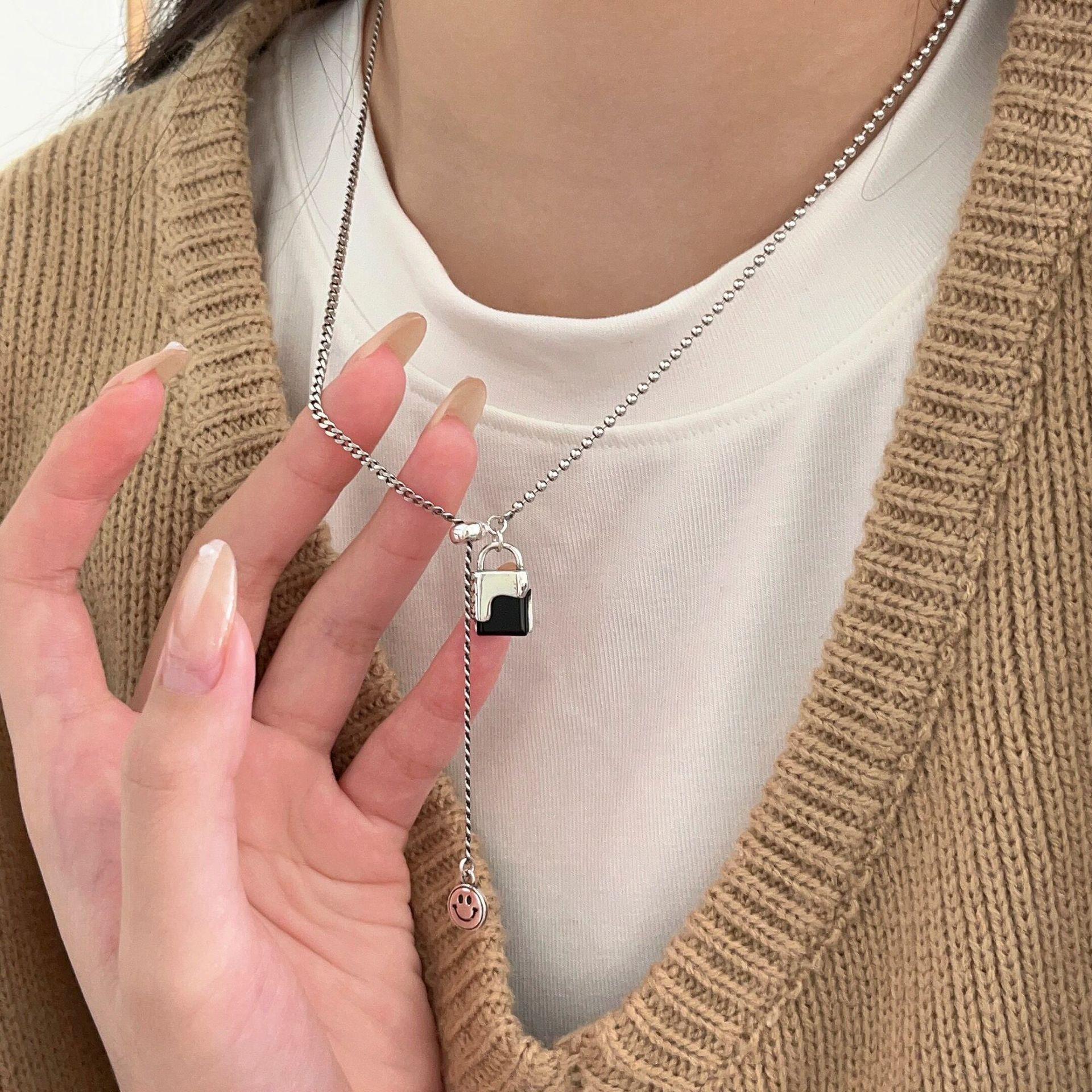Yinruitai S925 Sterling Silver Double-Layered Tassel Padlock Necklace - Women s Light Luxury Choker. Sterling Silver
Yinruitai S925 Sterling Silver Double-Layered Tassel Padlock Necklace - Women s Light Luxury Choker. Sterling Silver
