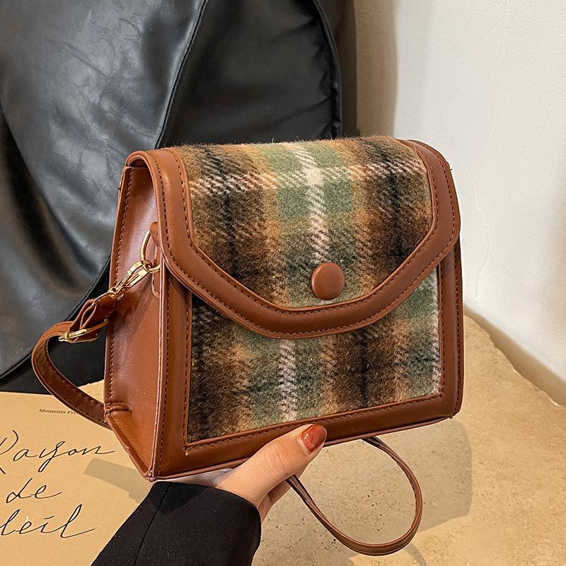 Елітна жіноча сумка-ніша 2024, нова осінь-зима, жіноча сумка-месенджер, закордонна універсальна сумка на одне плече, маленька сумка зелений
Елітна жіноча сумка-ніша 2024, нова осінь-зима, жіноча сумка-месенджер, закордонна універсальна сумка на одне плече, маленька сумка зелений