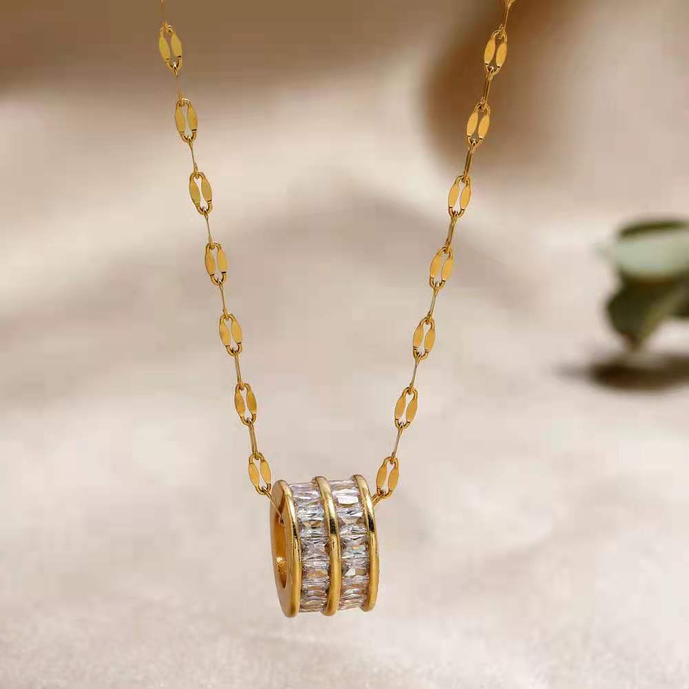 Прямоугольное циркониевое ожерелье с тонкой талией Дизайн Креативный фестиваль Циси Отправить друзьям Сеть