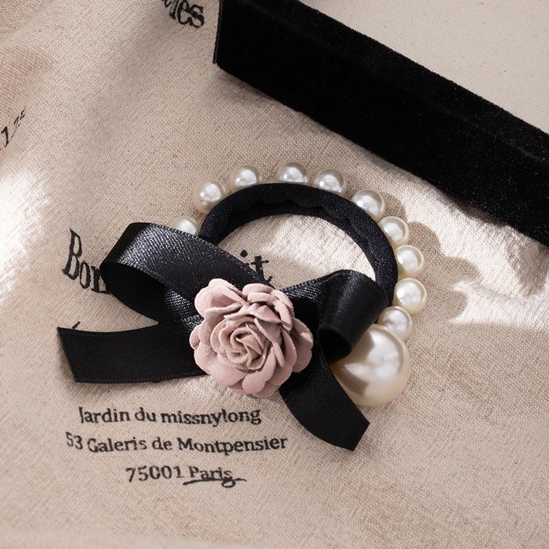 Delicate Rose Bow Hair Band Headband, Premium Pearl Rubber Band, Women S Hair Tie, Ponytail Hair Accessories Headband.
Delicate Rose Bow Hair Band Headband, Premium Pearl Rubber Band, Women S Hair Tie, Ponytail Hair Accessories Headband.