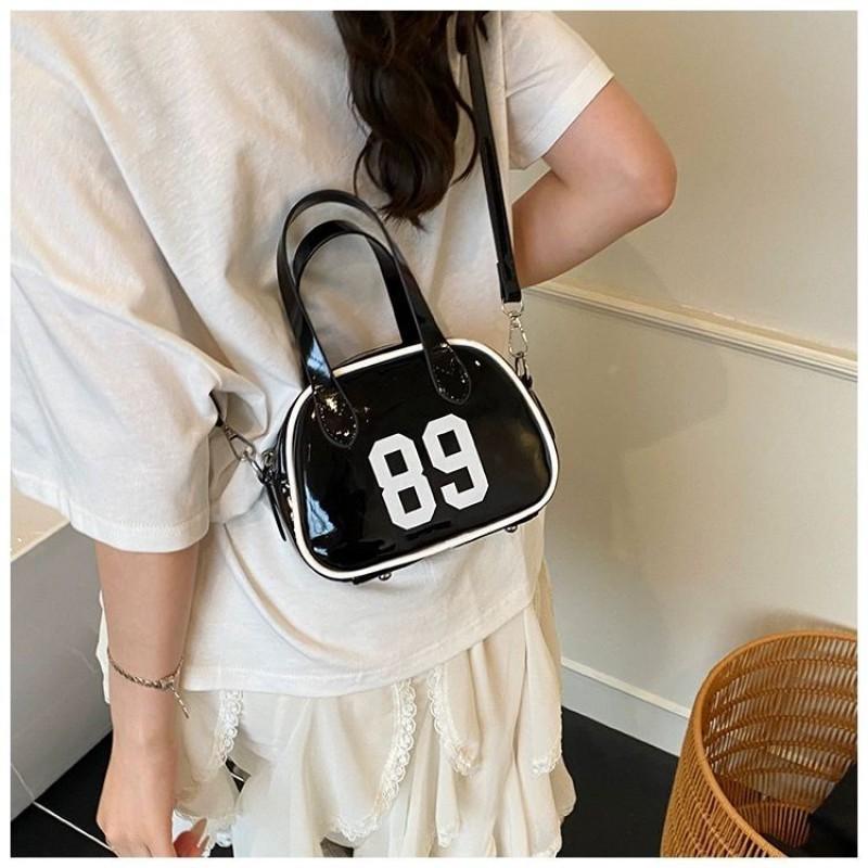 High-end Niche Bowling Bag Women s All-matching Sports Handbag Simple Casual One-shoulder Cross-body 18.5x8.5x14
High-end Niche Bowling Bag Women s All-matching Sports Handbag Simple Casual One-shoulder Cross-body 18.5x8.5x14