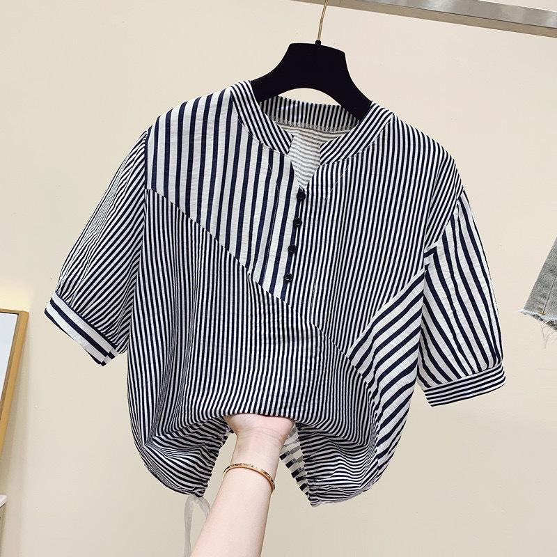 Summer Striped Loose Women Shirts OL Work Blouse V Neck Sweet Elegant Hem Drawstring Short Sleeve Casual Tops Buttons Simple Fashion Clothing 2XL Темно-синій
Summer Striped Loose Women Shirts OL Work Blouse V Neck Sweet Elegant Hem Drawstring Short Sleeve Casual Tops Buttons Simple Fashion Clothing 2XL Темно-синій