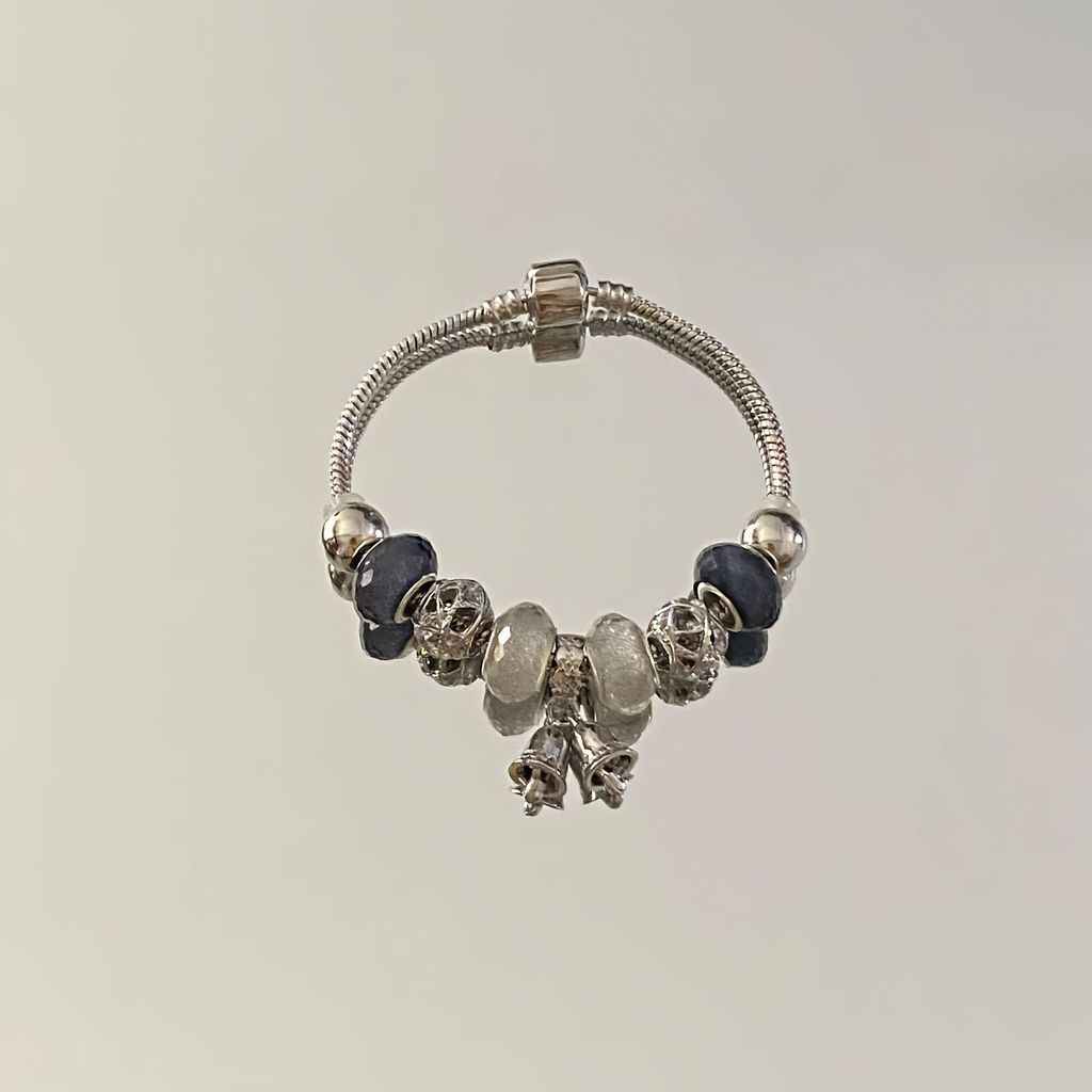 Heart Shape Alloy Bracelet For Women With Beaded Jewelry And Crystal Accents Perfect For Casual Wear Style C
Heart Shape Alloy Bracelet For Women With Beaded Jewelry And Crystal Accents Perfect For Casual Wear Style C