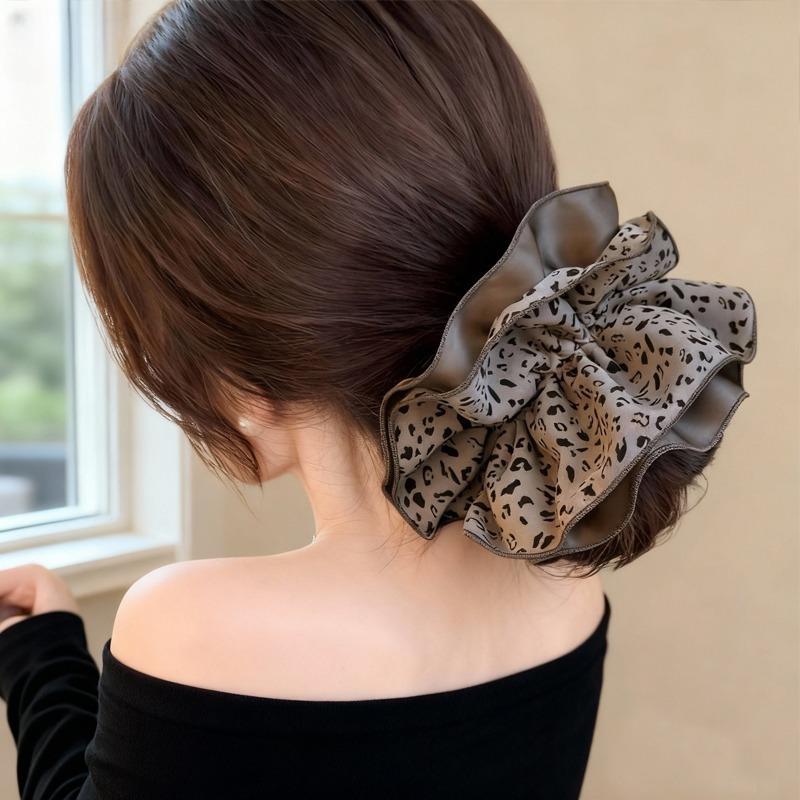 New leopard print double-layer large intestine hair band hair tie rope ball head flower rubber band hair accessories колір світло кави
New leopard print double-layer large intestine hair band hair tie rope ball head flower rubber band hair accessories колір світло кави