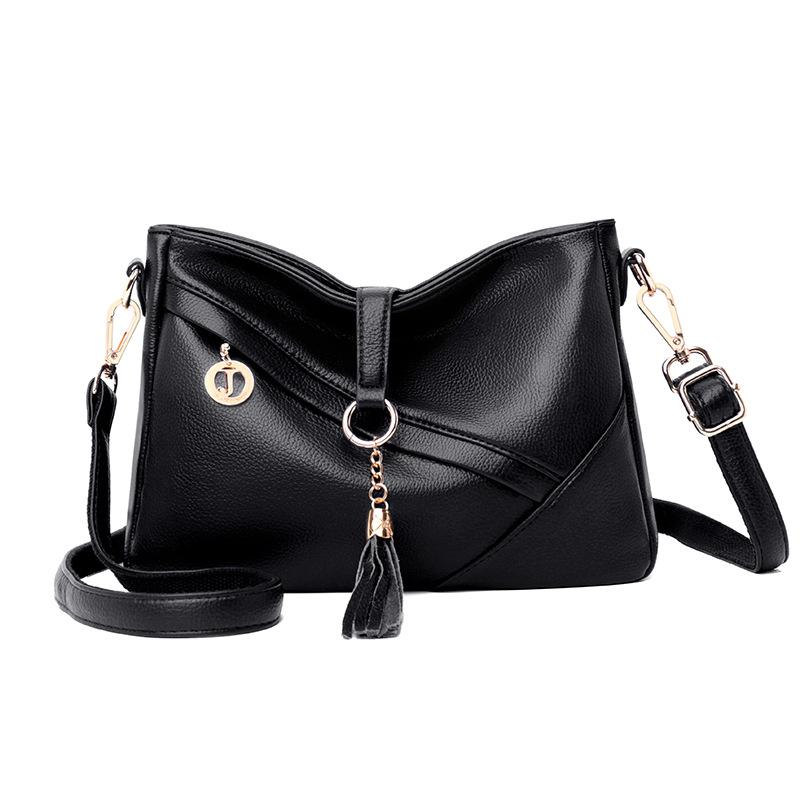 Сумка женская модная женская сумка из мягкой кожи однотонная сумка через плечо с кисточками
Сумка женская модная женская сумка из мягкой кожи однотонная сумка через плечо с кисточками